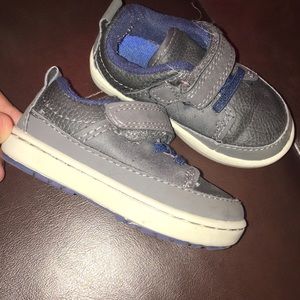 Oshkosh shoes